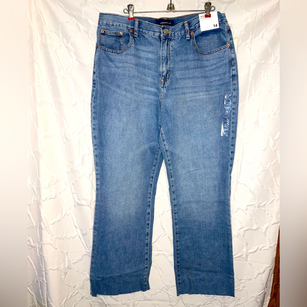 Aeropostale Boyfriend Flare/Wide Leg Raw Hem Jeans Medium Wash Women’s Size 14